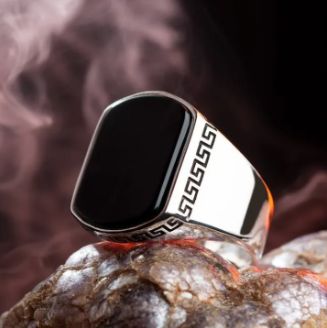 Italian Smart Finger Ring for Easy Mobile Use